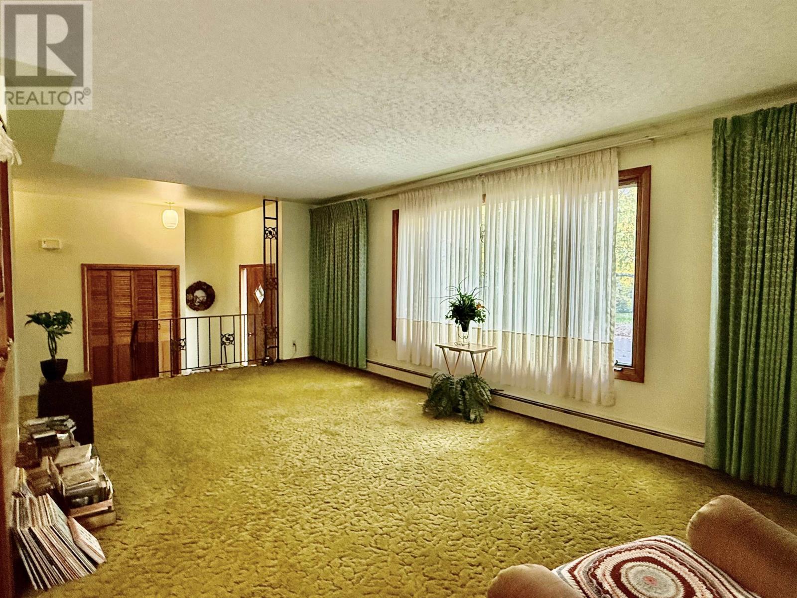 435 Frankwood Ave, Thunder Bay, Ontario  P7B 4R3 - Photo 11 - TB253256