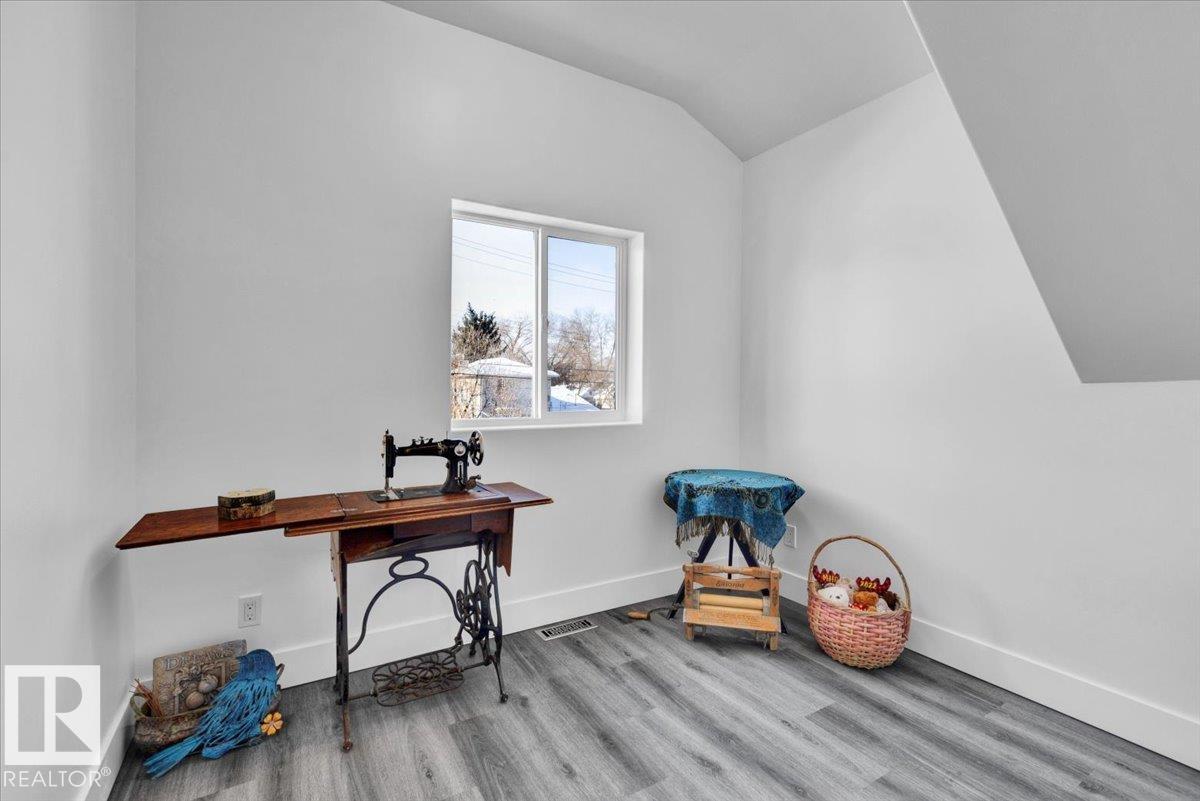 11910 76 St Nw, Edmonton, Alberta  T5B 2C7 - Photo 24 - E4462821