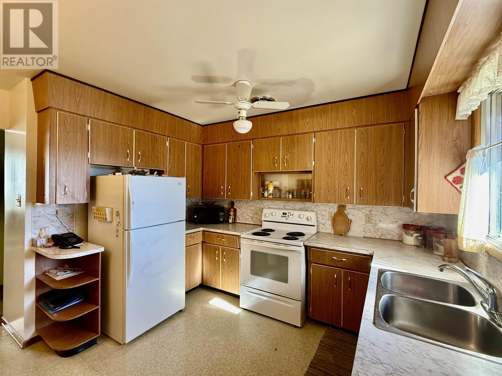 435 Frankwood Ave, Thunder Bay, Ontario  P7B 4R3 - Photo 17 - TB253256