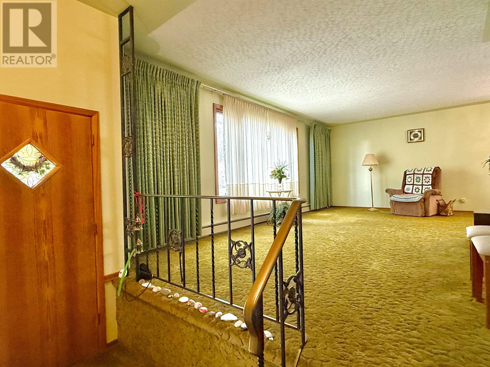 435 Frankwood Ave, Thunder Bay, Ontario  P7B 4R3 - Photo 8 - TB253256