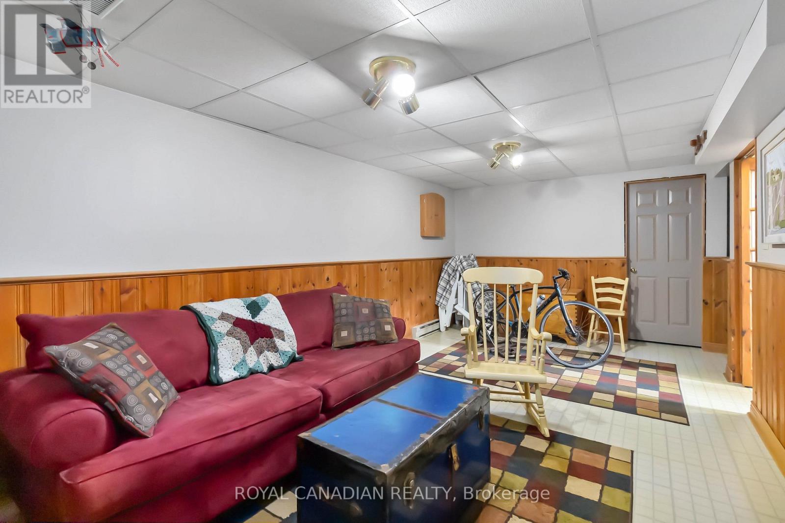 159 Hadati Road, Guelph (Grange Road), Ontario  N1E 6N3 - Photo 22 - X12472224