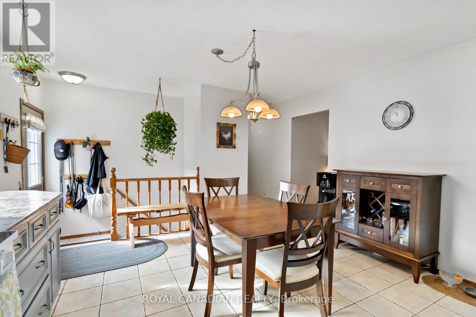 159 Hadati Road, Guelph (Grange Road), Ontario  N1E 6N3 - Photo 8 - X12472224