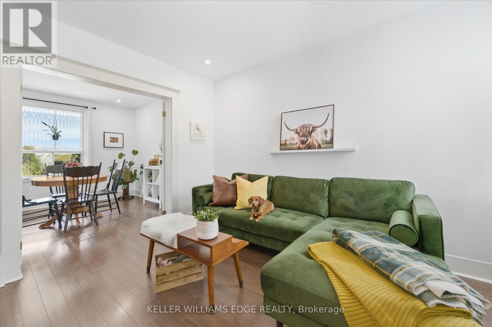 163 Grosvenor Avenue N, Hamilton (Crown Point), Ontario  L8L 7S7 - Photo 6 - X12472246