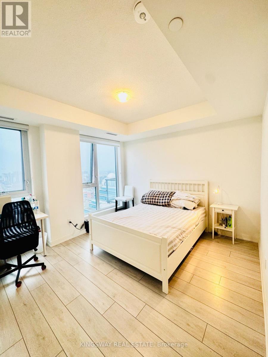 1807 - 55 Duke Street W, Kitchener, Ontario  N2H 0C9 - Photo 7 - X12472256