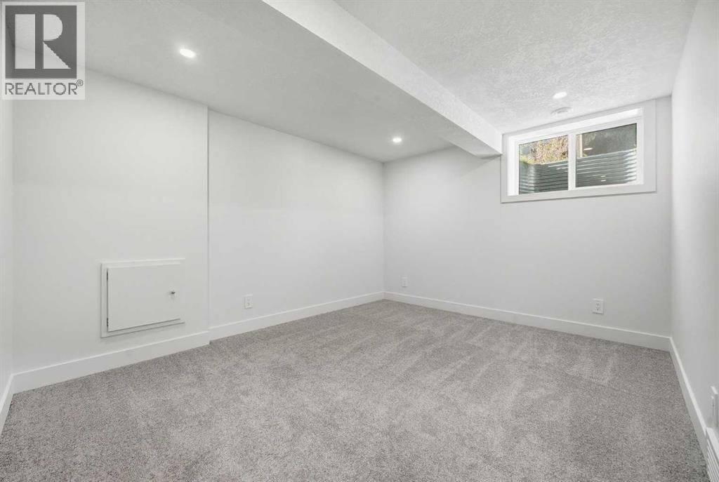 1016 Mapleglade Drive Se, Calgary, Alberta  T2G 2G6 - Photo 41 - A2265542