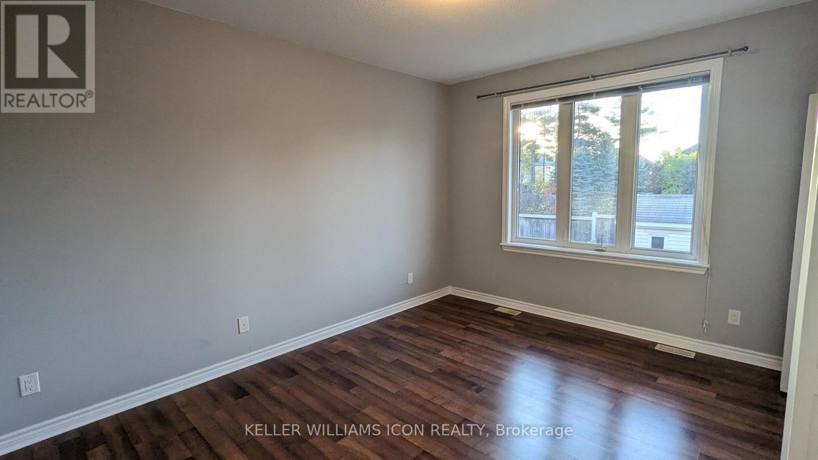 764 Fletcher Circle, Ottawa, Ontario  K2T 0A8 - Photo 11 - X12438922