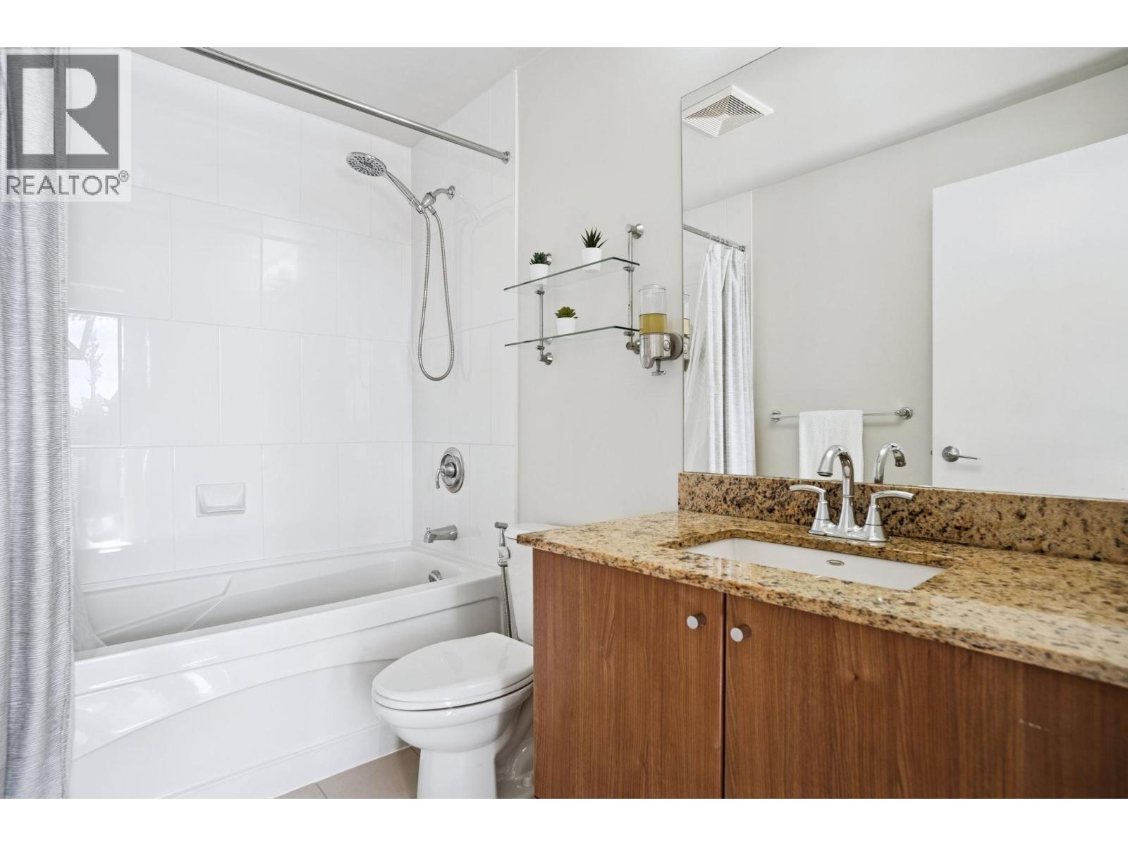 1106 280 Ross Drive, New Westminster, British Columbia  V3L 0C2 - Photo 16 - R3059907