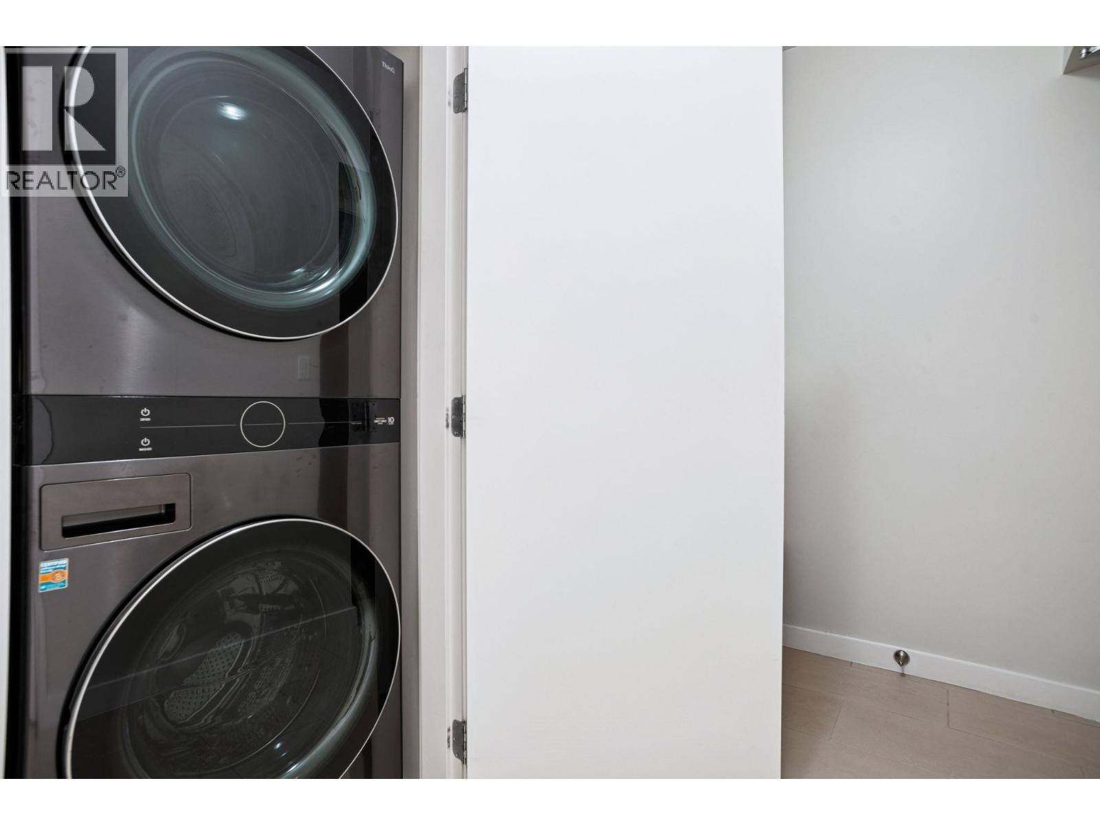 1106 280 Ross Drive, New Westminster, British Columbia  V3L 0C2 - Photo 19 - R3059907