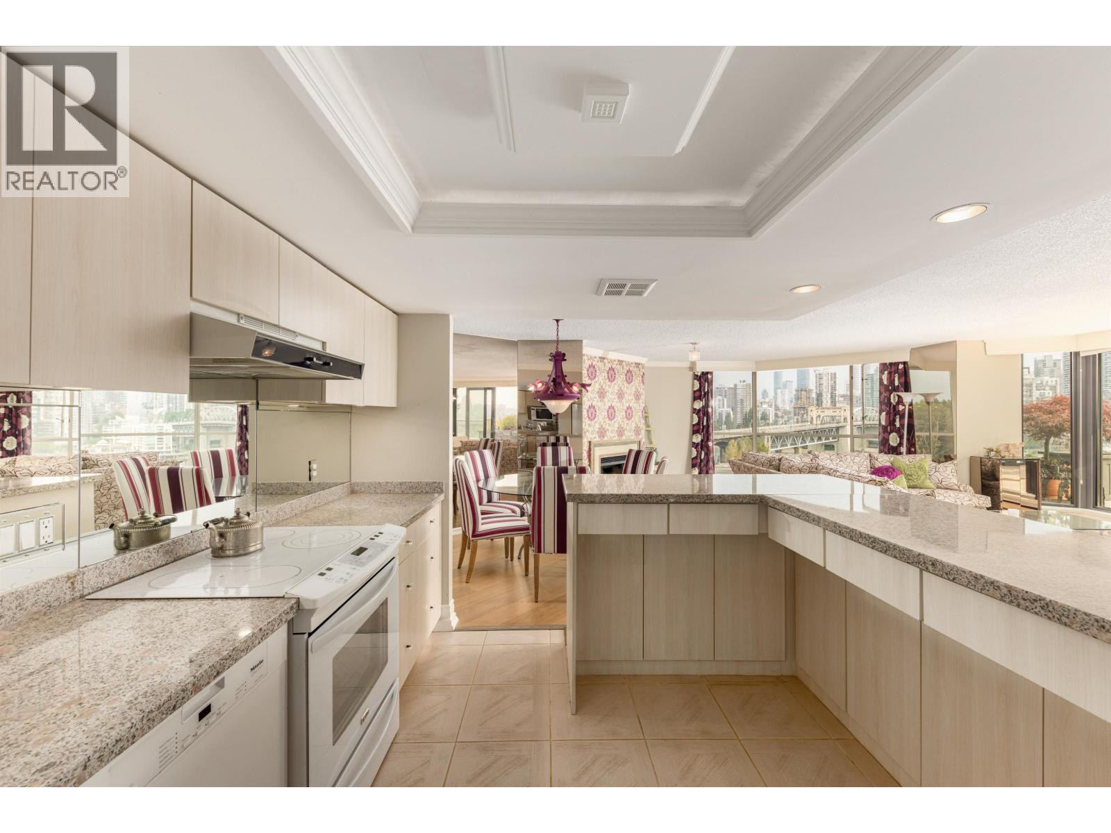 1009 1450 Pennyfarthing Drive, Vancouver, British Columbia  V6J 4X8 - Photo 10 - R3059981