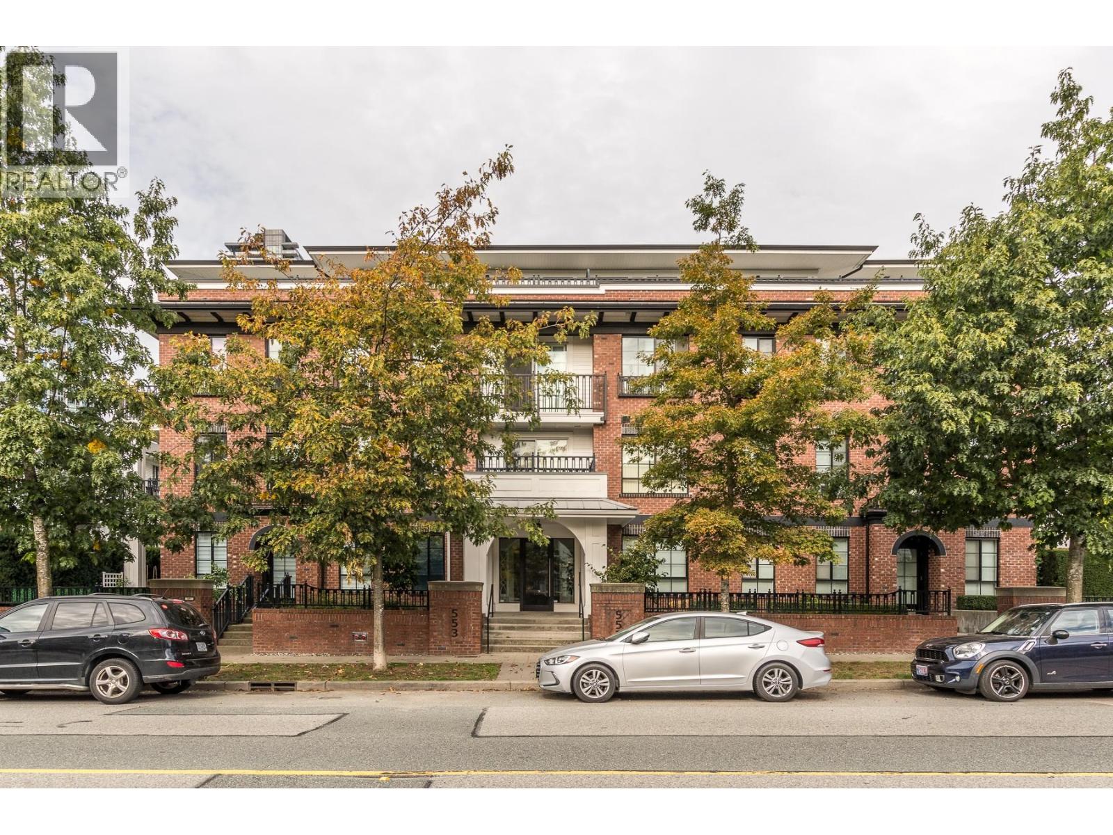 415 553 FOSTER AVENUE, Coquitlam, British Columbia