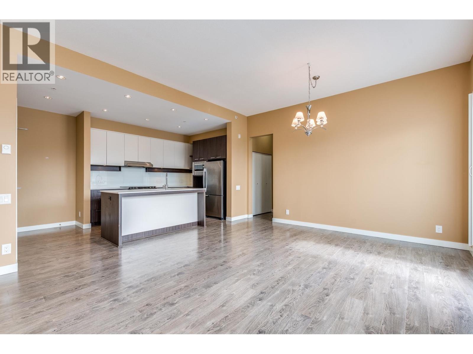 415 553 Foster Avenue, Coquitlam, British Columbia  V3J 0B5 - Photo 13 - R3060000