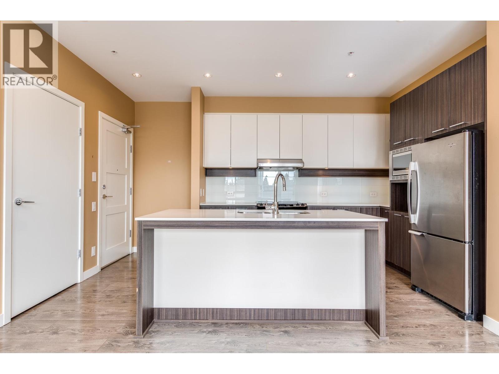 415 553 Foster Avenue, Coquitlam, British Columbia  V3J 0B5 - Photo 8 - R3060000