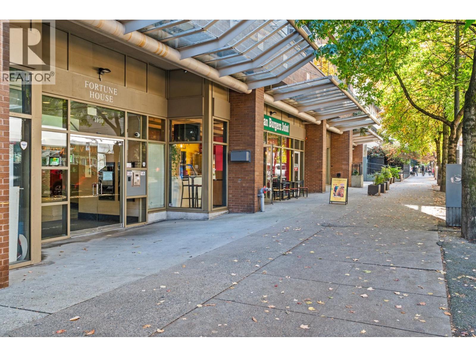 910 1010 Howe Street, Vancouver, British Columbia  V6Z 1P5 - Photo 3 - R3060003