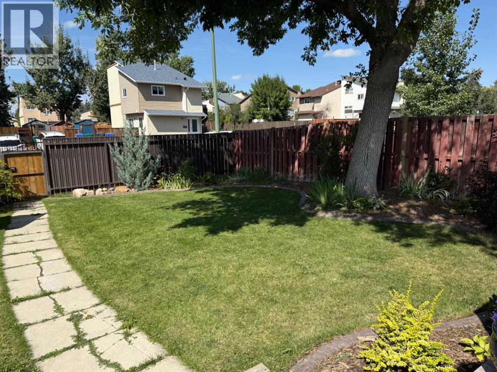 10 Columbia Place W, Lethbridge, Alberta  T1K 5A8 - Photo 28 - A2250468