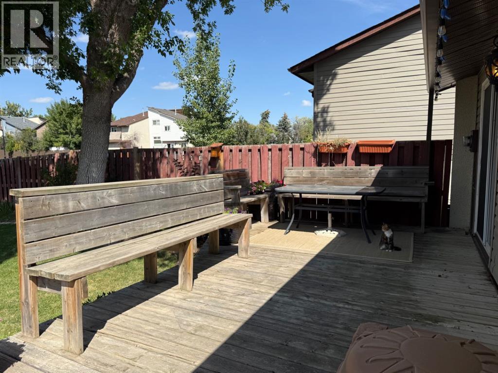 10 Columbia Place W, Lethbridge, Alberta  T1K 5A8 - Photo 36 - A2250468