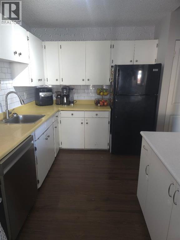 10 Columbia Place W, Lethbridge, Alberta  T1K 5A8 - Photo 4 - A2250468