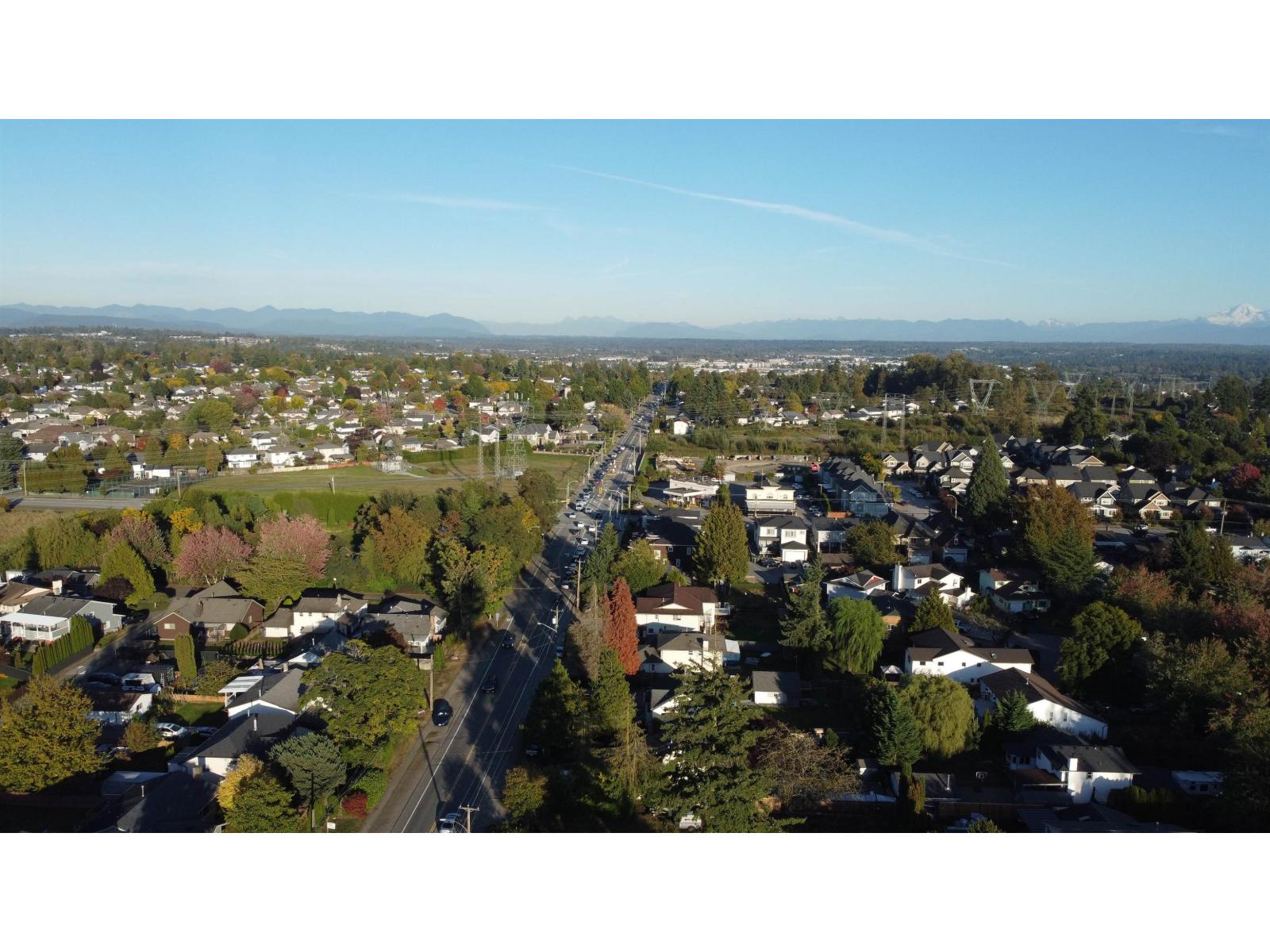 18266 60 Avenue, Surrey, British Columbia  V3S 1V8 - Photo 9 - R3053431