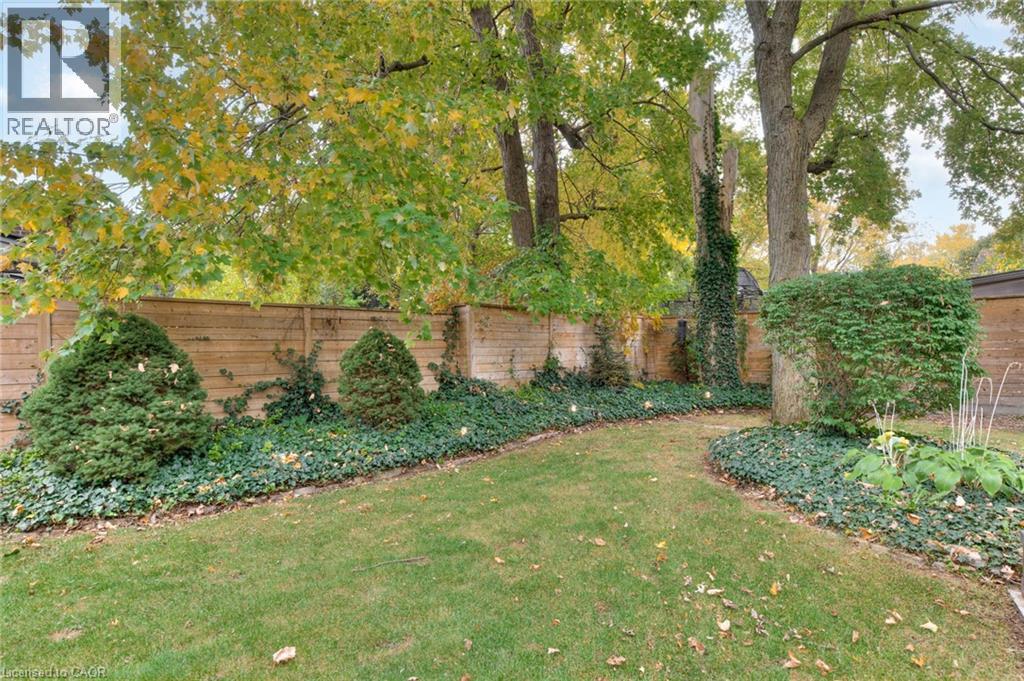 243 Lincoln Road, Waterloo, Ontario  N2J 2P4 - Photo 32 - 40780541
