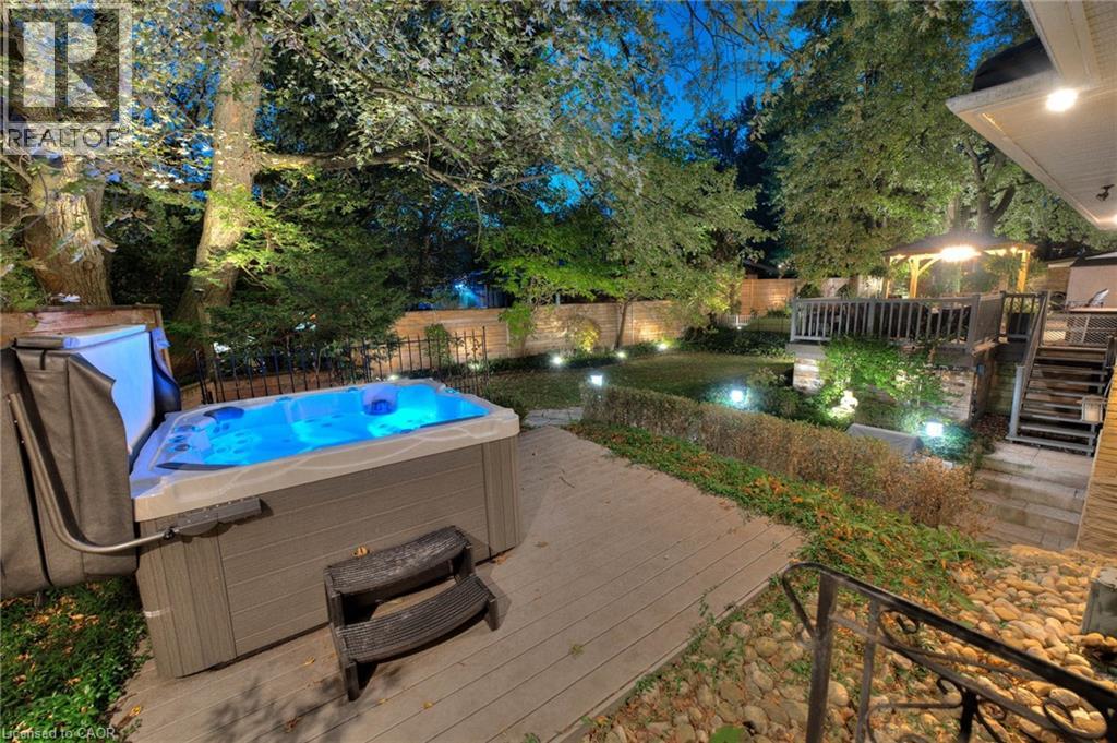 243 Lincoln Road, Waterloo, Ontario  N2J 2P4 - Photo 34 - 40780541