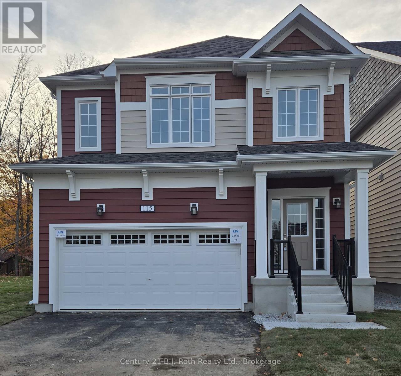 115 Beechwood Forest Lane, Gravenhurst, Ontario  P1P 0H8 - Photo 1 - X12472317