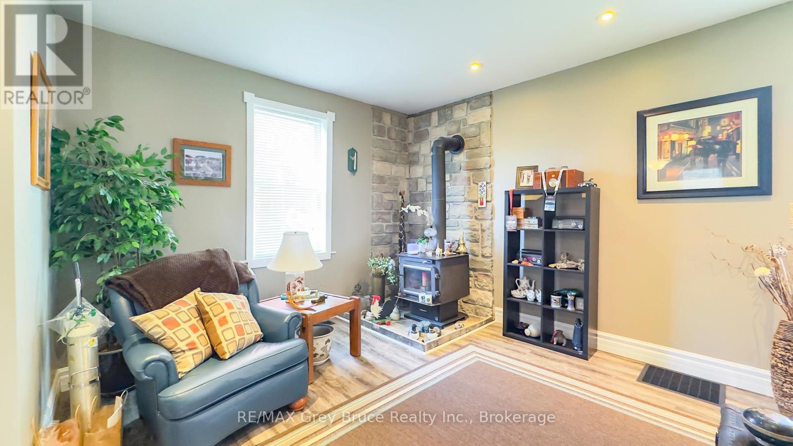 173 5th Avenue W, Arran-Elderslie, Ontario  N0G 1L0 - Photo 6 - X12472349