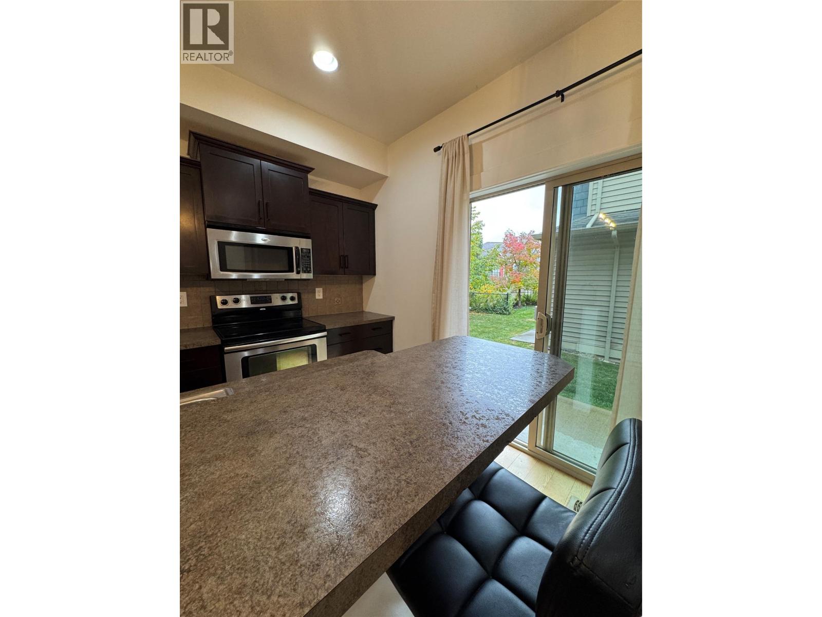 4900 Heritage Drive Unit# 1003, Vernon, British Columbia  V1T 9X1 - Photo 10 - 10366253