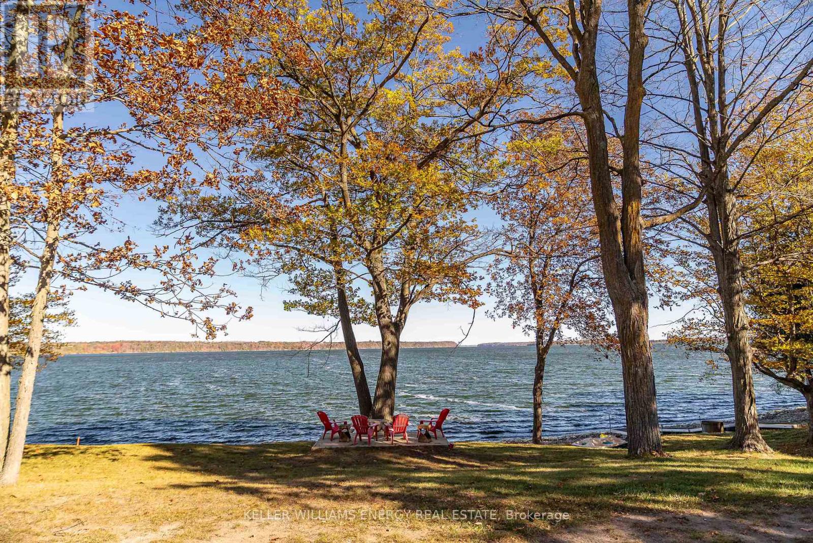 11858 LOYALIST PARKWAY, Prince Edward County, Ontario