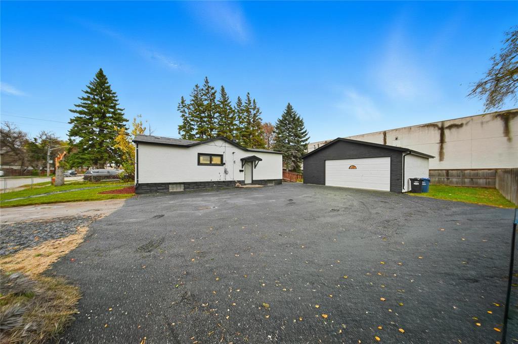 368 Beliveau Road, Winnipeg, Manitoba  R2M 1T4 - Photo 32 - 202526849