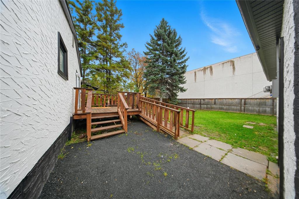368 Beliveau Road, Winnipeg, Manitoba  R2M 1T4 - Photo 27 - 202526849