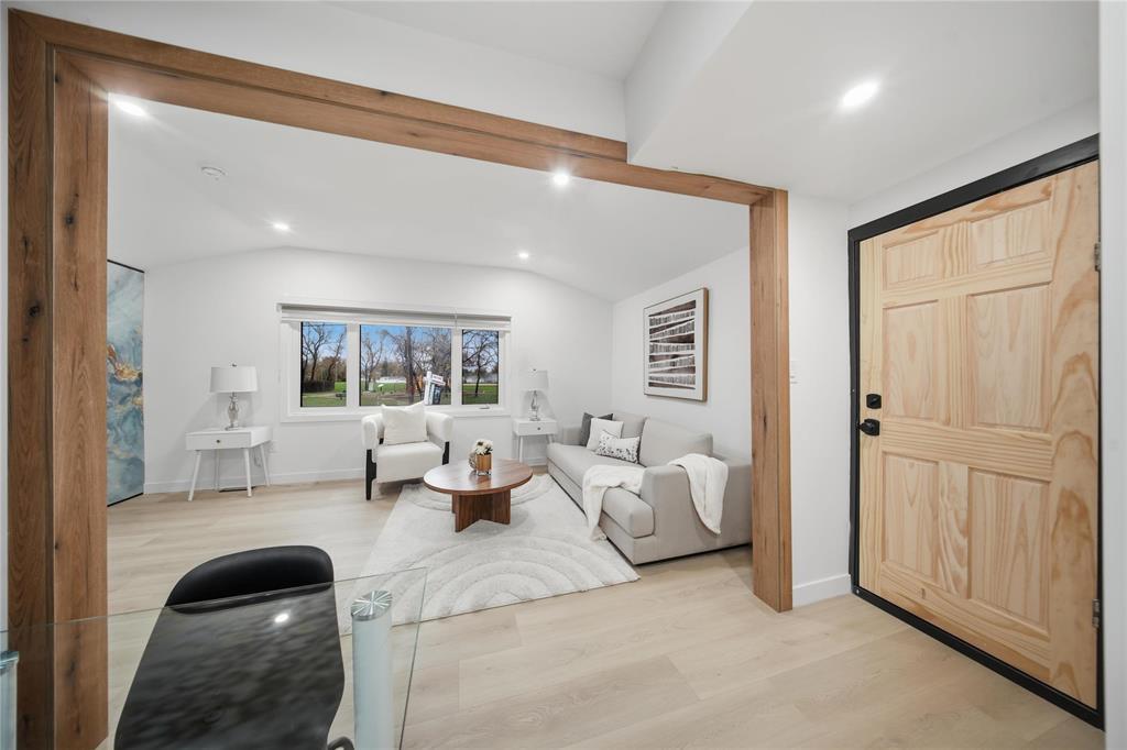 368 Beliveau Road, Winnipeg, Manitoba  R2M 1T4 - Photo 6 - 202526849