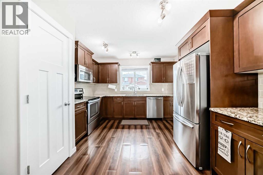 173 Willow Green, Cochrane, Alberta  T4C 0Y9 - Photo 17 - A2243519