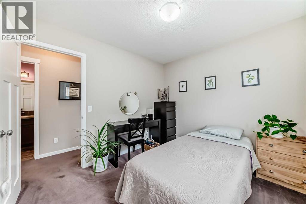 173 Willow Green, Cochrane, Alberta  T4C 0Y9 - Photo 32 - A2243519