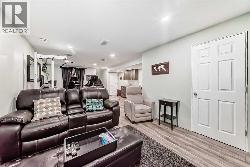 173 Willow Green, Cochrane, Alberta  T4C 0Y9 - Photo 42 - A2243519