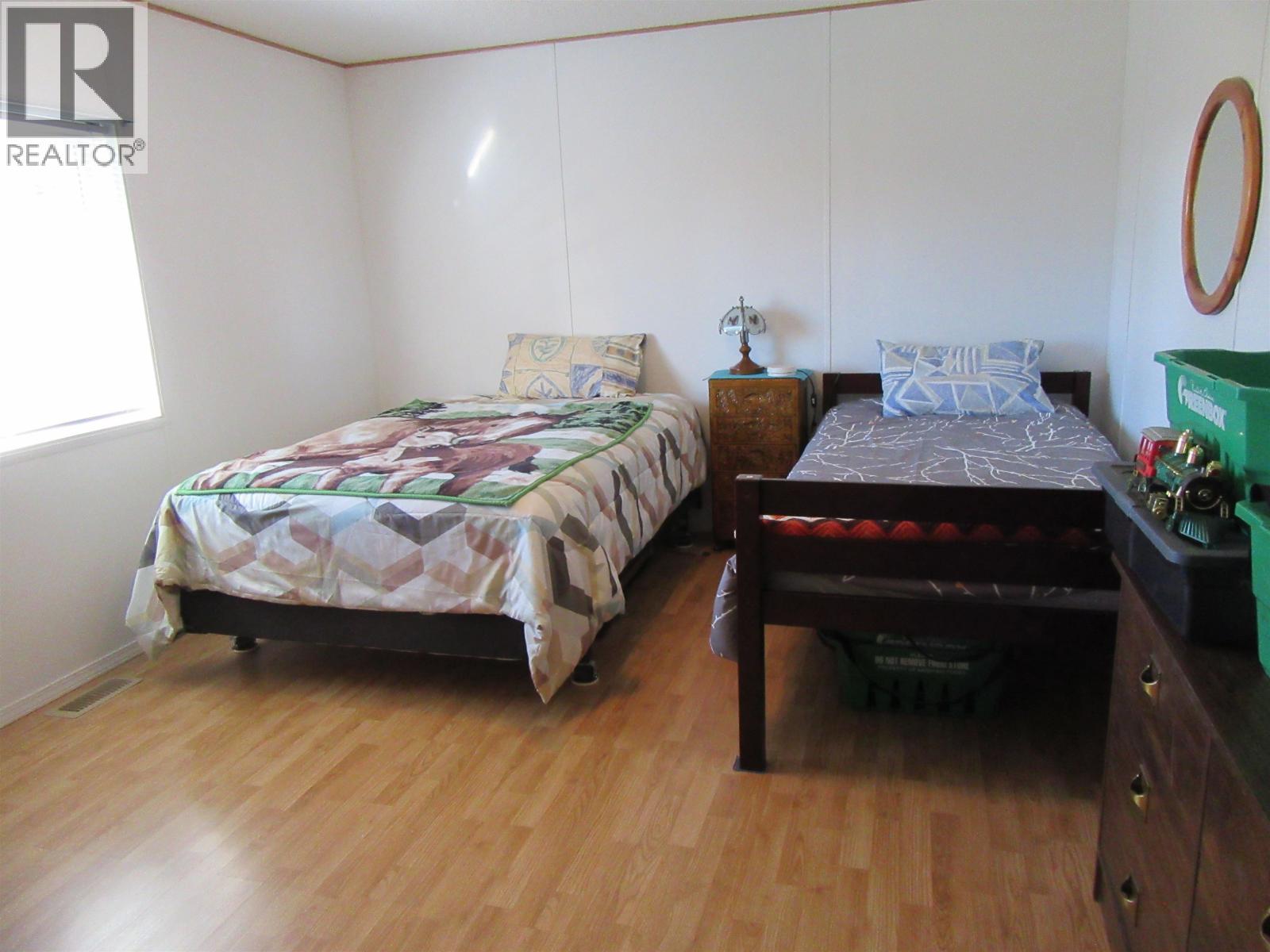 4866 Kemmi Crescent, 108 Mile Ranch, British Columbia  V0K 2Z0 - Photo 27 - R3059996