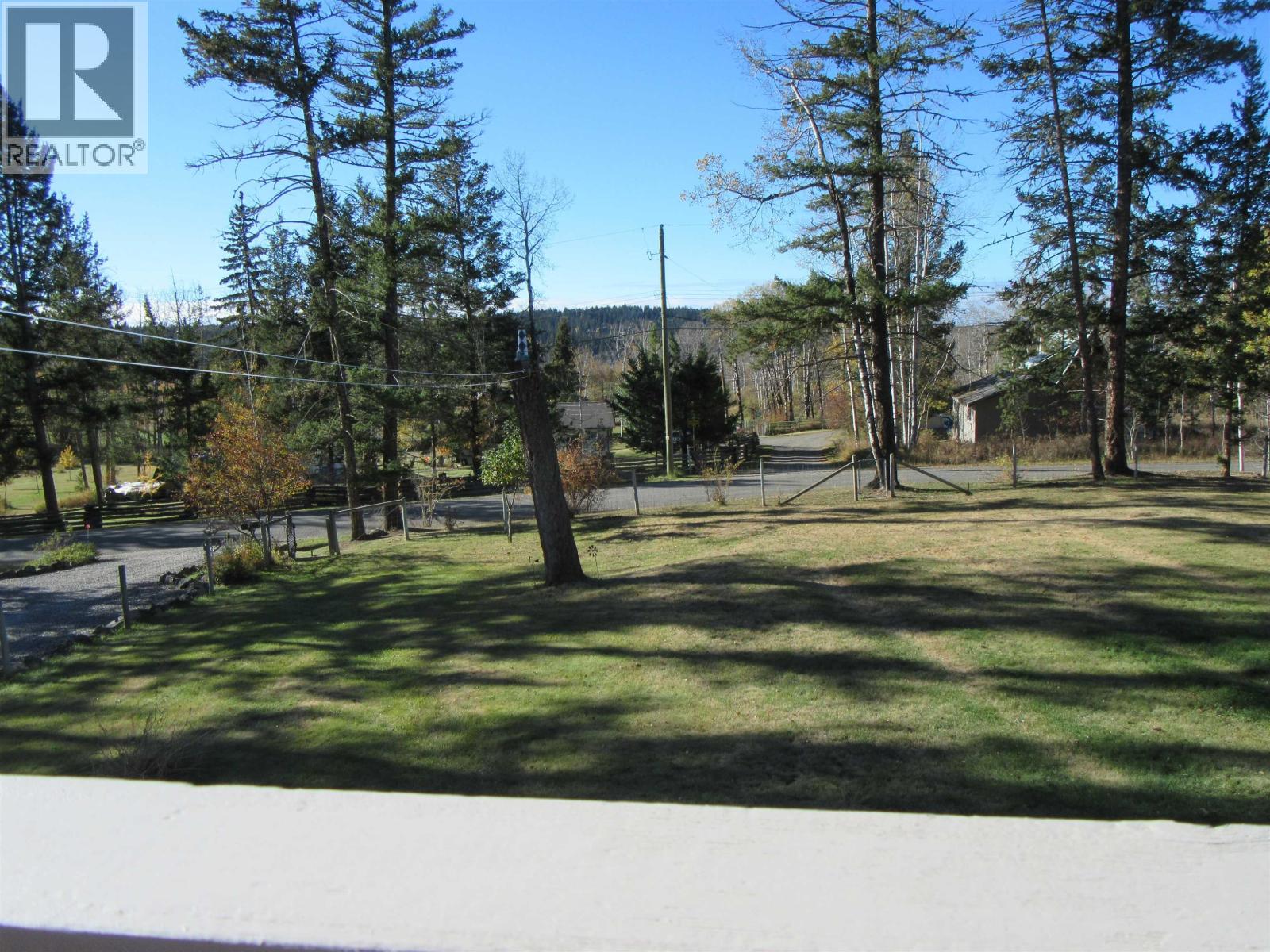 4866 Kemmi Crescent, 108 Mile Ranch, British Columbia  V0K 2Z0 - Photo 13 - R3059996