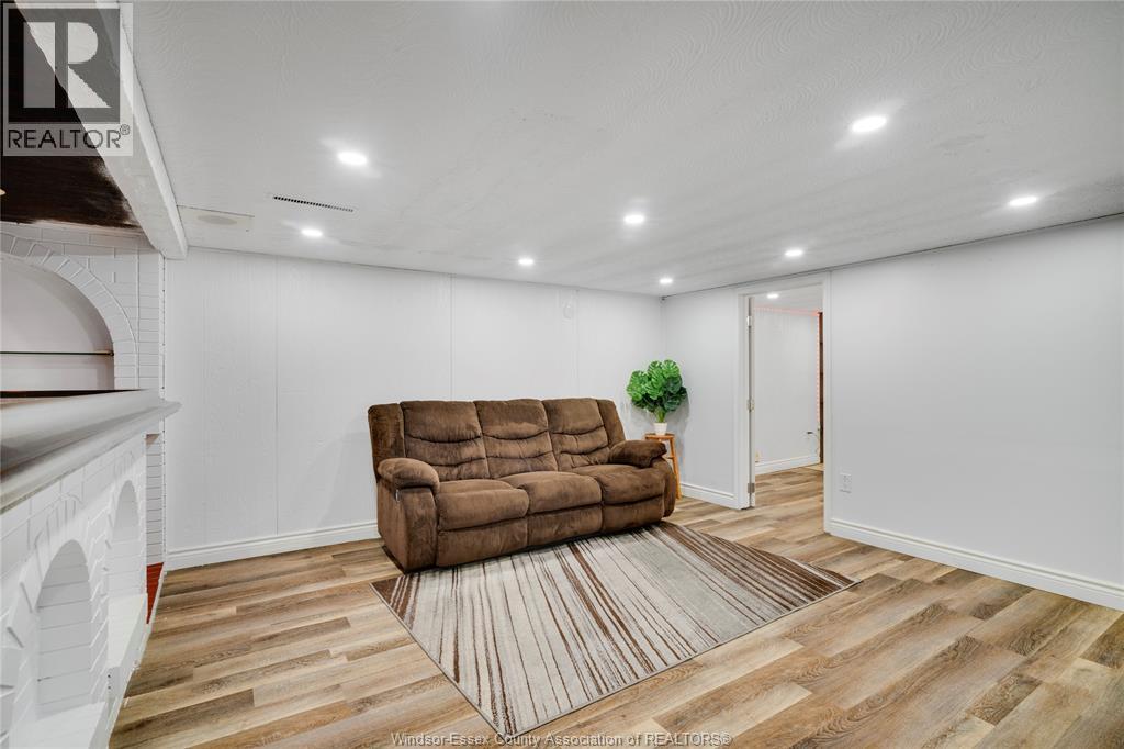 1026 Watson Avenue, Windsor, Ontario N8S 3T4 - Photo 32 - 25026644