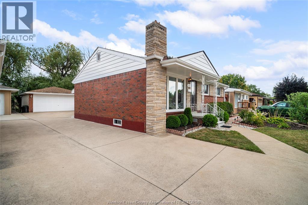1026 Watson Avenue, Windsor, Ontario N8S 3T4 - Photo 4 - 25026644