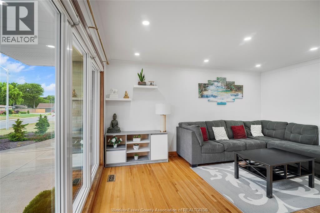 1026 Watson Avenue, Windsor, Ontario N8S 3T4 - Photo 5 - 25026644