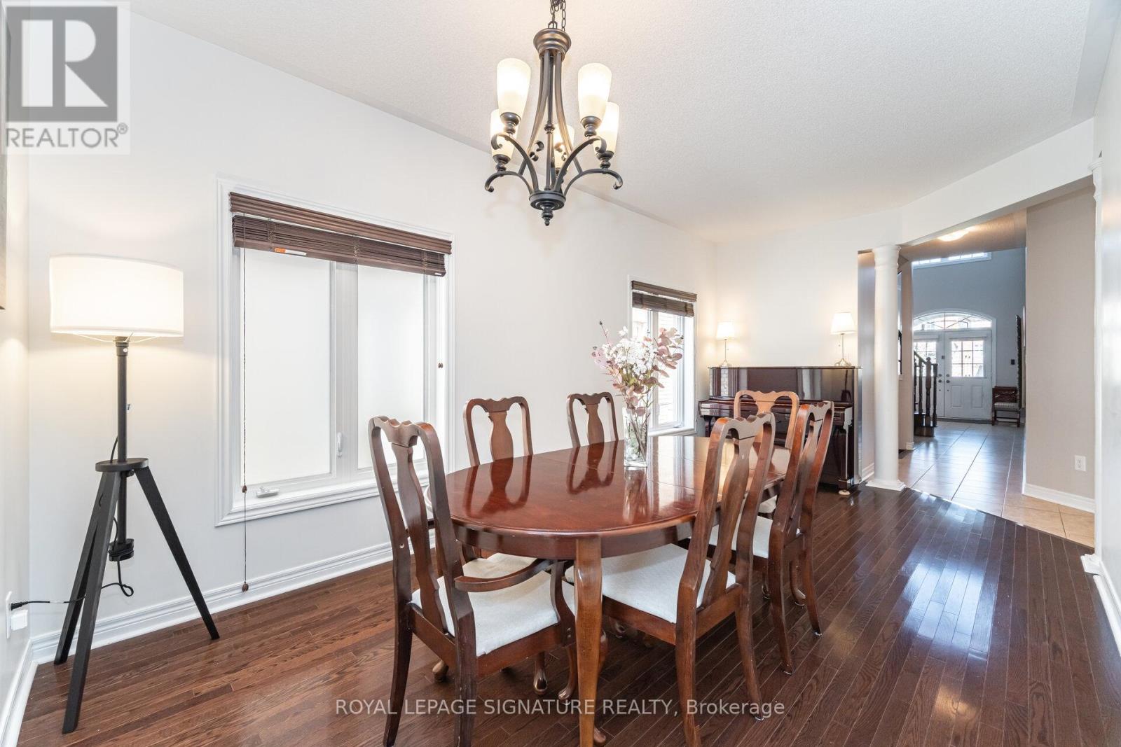 81 Paperbark Avenue, Vaughan, Ontario  L6A 0Y2 - Photo 5 - N12456175