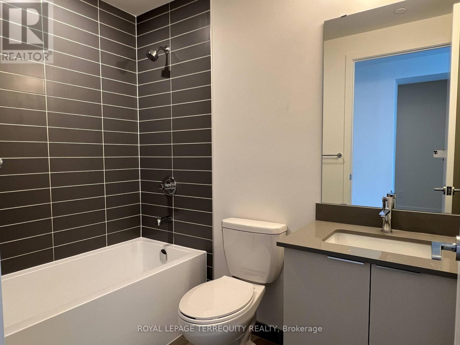1809 - 3079 Trafalgar Road, Oakville, Ontario  L6H 8C5 - Photo 23 - W12471548