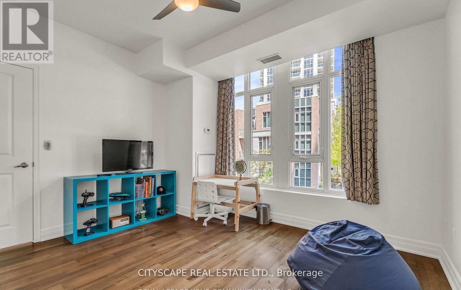 Th 7 - 81 Sloping Sky Mews, Toronto, Ontario  M5V 1P4 - Photo 28 - C12472344