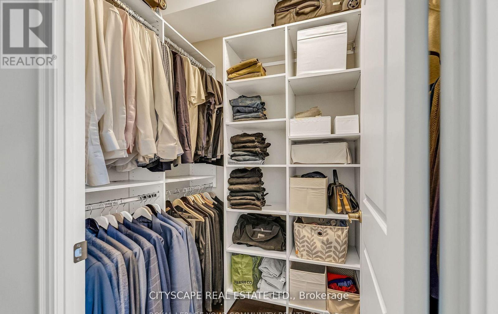 Th 7 - 81 Sloping Sky Mews, Toronto, Ontario  M5V 1P4 - Photo 40 - C12472344