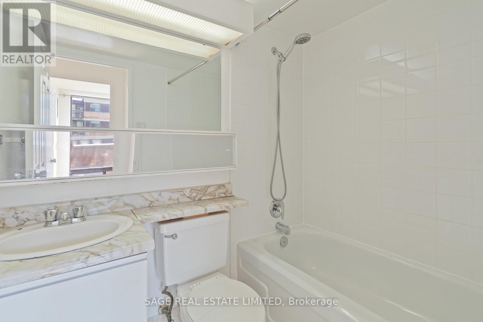 601 - 120 St. Patrick Street, Toronto, Ontario  M5T 2X7 - Photo 13 - C12472353