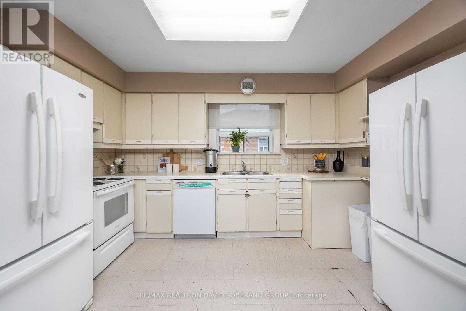 89 Allingham Gardens, Toronto, Ontario  M3H 1X9 - Photo 13 - C12472357