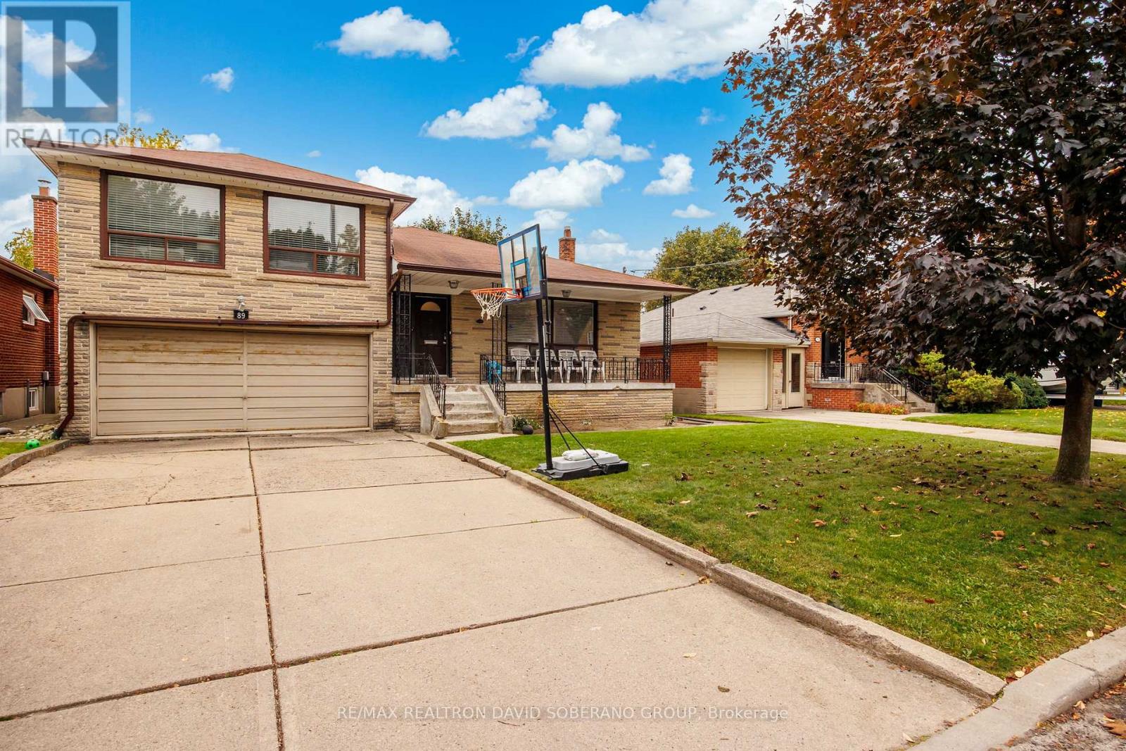 89 Allingham Gardens, Toronto, Ontario  M3H 1X9 - Photo 2 - C12472357