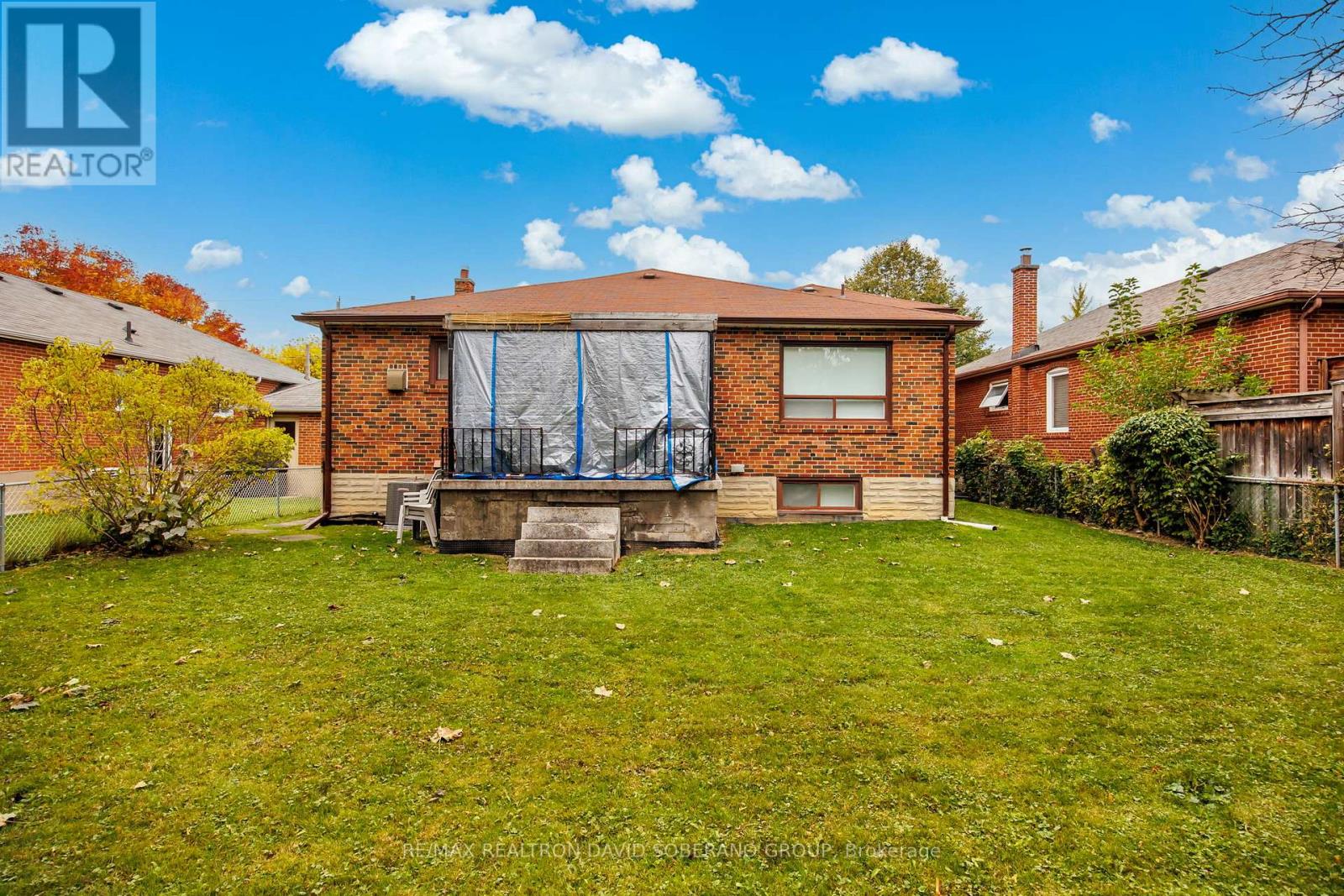 89 Allingham Gardens, Toronto, Ontario  M3H 1X9 - Photo 32 - C12472357