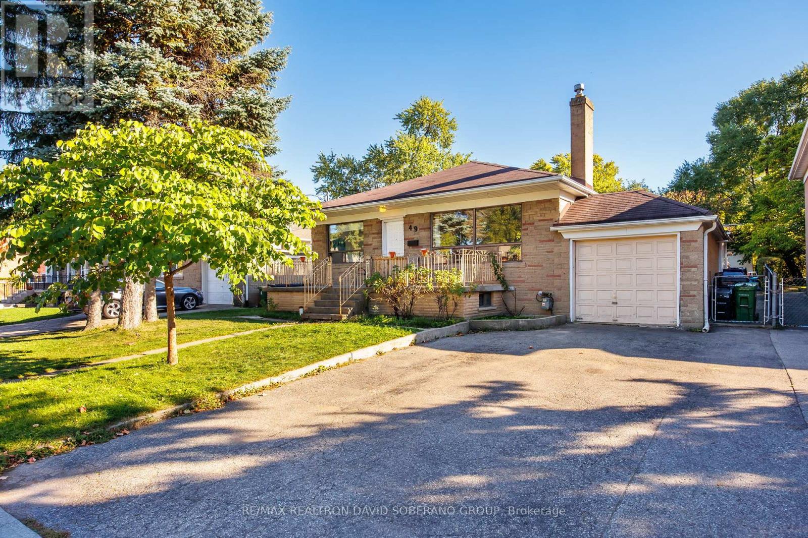 49 DANBY AVENUE, Toronto, Ontario