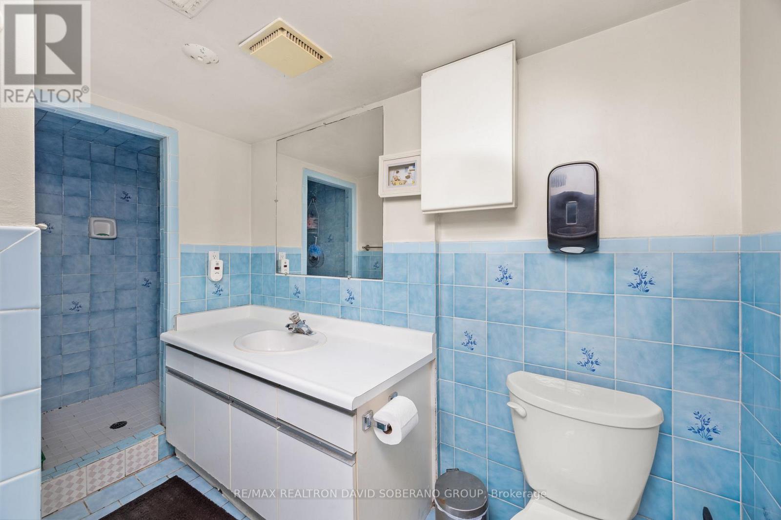 49 Danby Avenue, Toronto, Ontario  M3H 2J4 - Photo 21 - C12472366