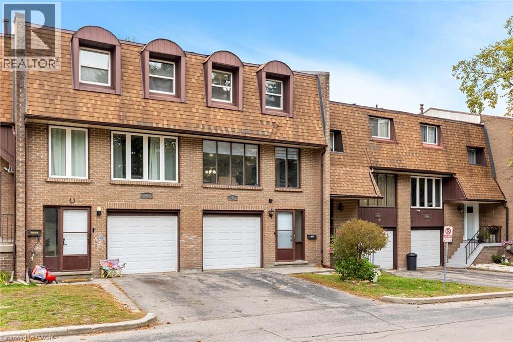 49 Cedarwoods Crescent Unit# 48, Kitchener, Ontario  N2C 2L1 - Photo 1 - 40780660