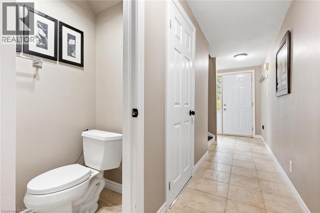 49 Cedarwoods Crescent Unit# 48, Kitchener, Ontario  N2C 2L1 - Photo 7 - 40780660
